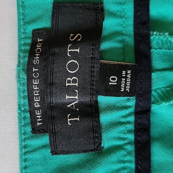 Talbots Green Bermuda Shorts Classic Style - Picture 2 of 7